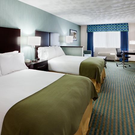 Holiday Inn Express & Suites Smithfield - Providence, An Ihg Hotel Oda fotoğraf