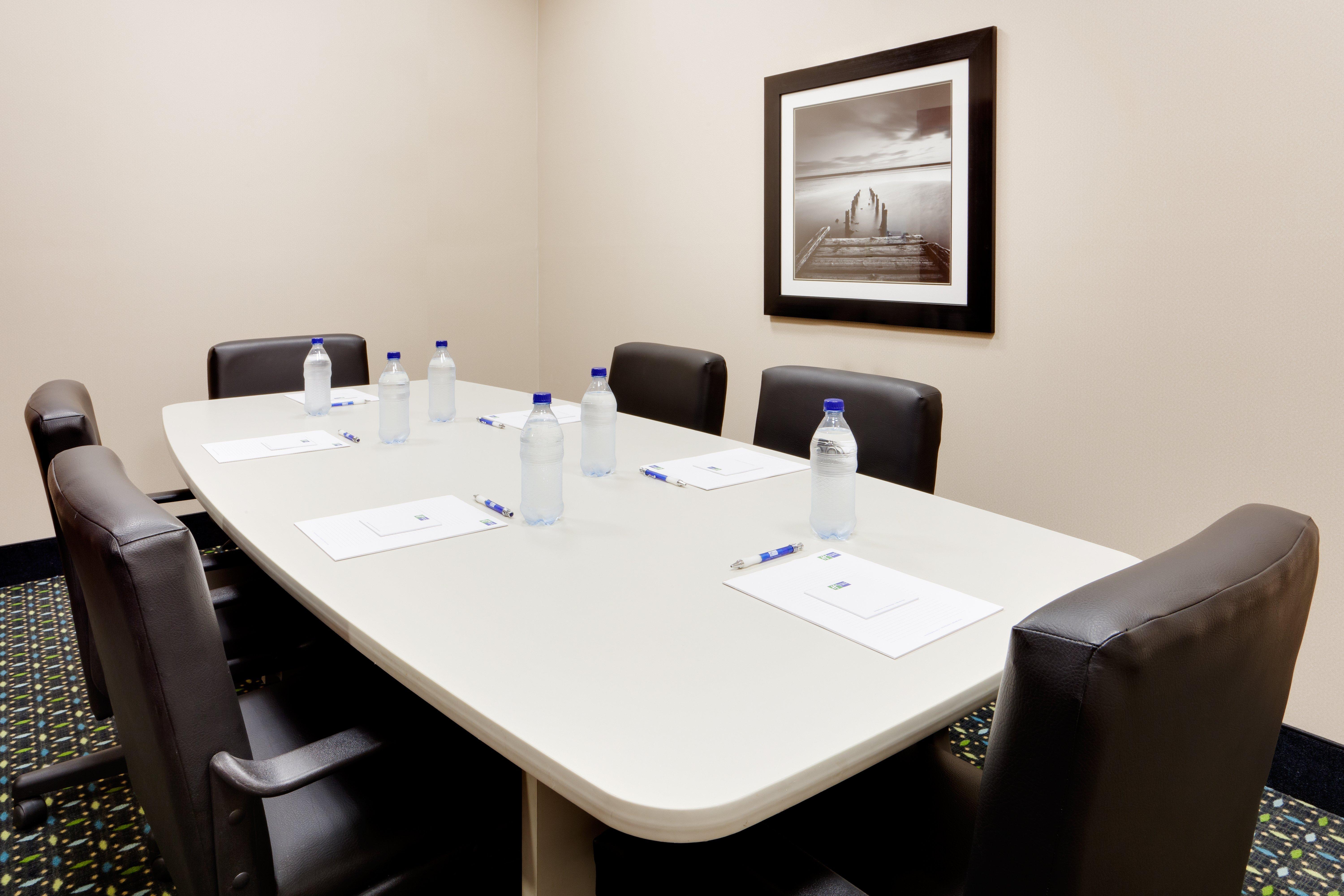Holiday Inn Express & Suites Smithfield - Providence By Ihg Dış mekan fotoğraf