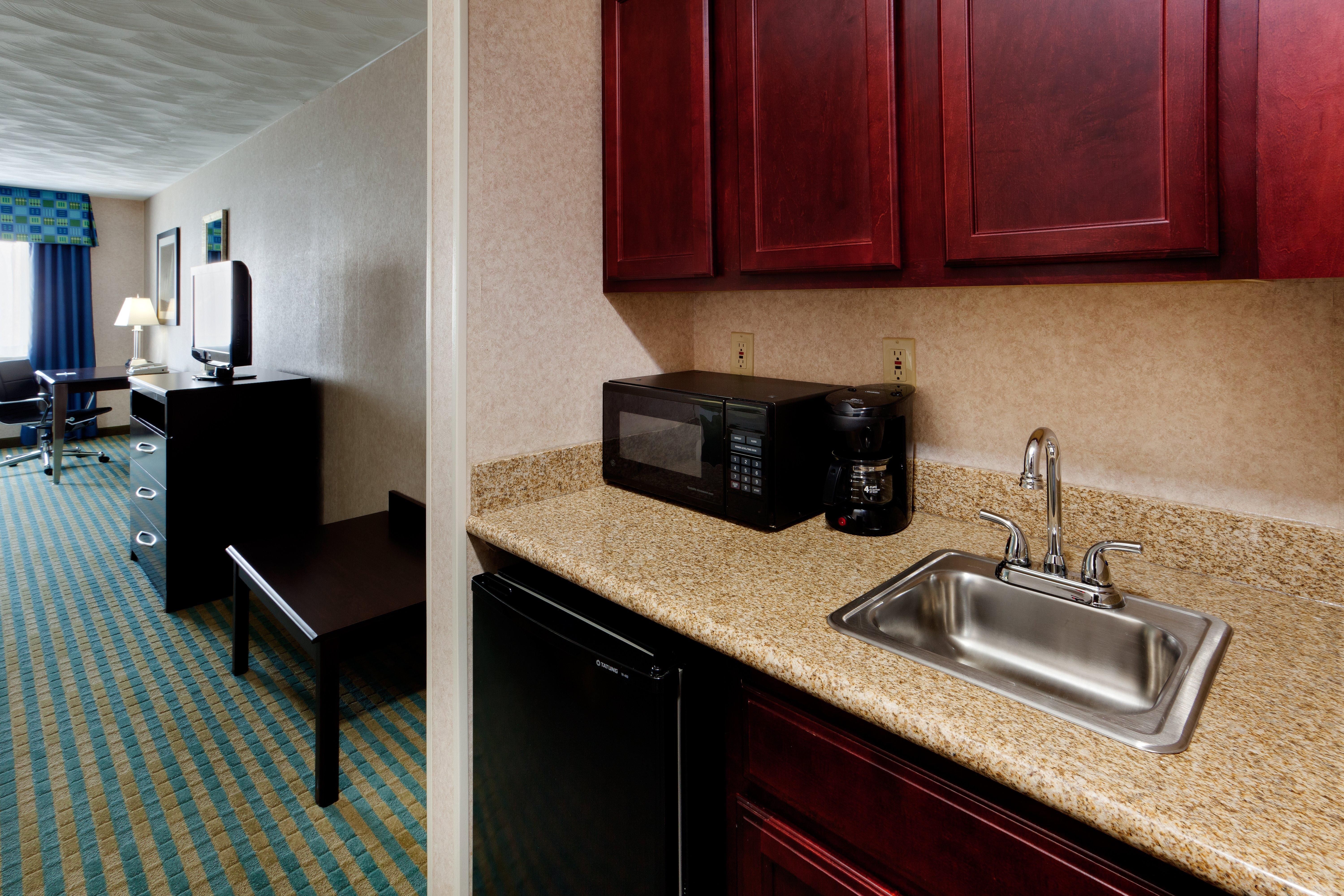 Holiday Inn Express & Suites Smithfield - Providence By Ihg Oda fotoğraf