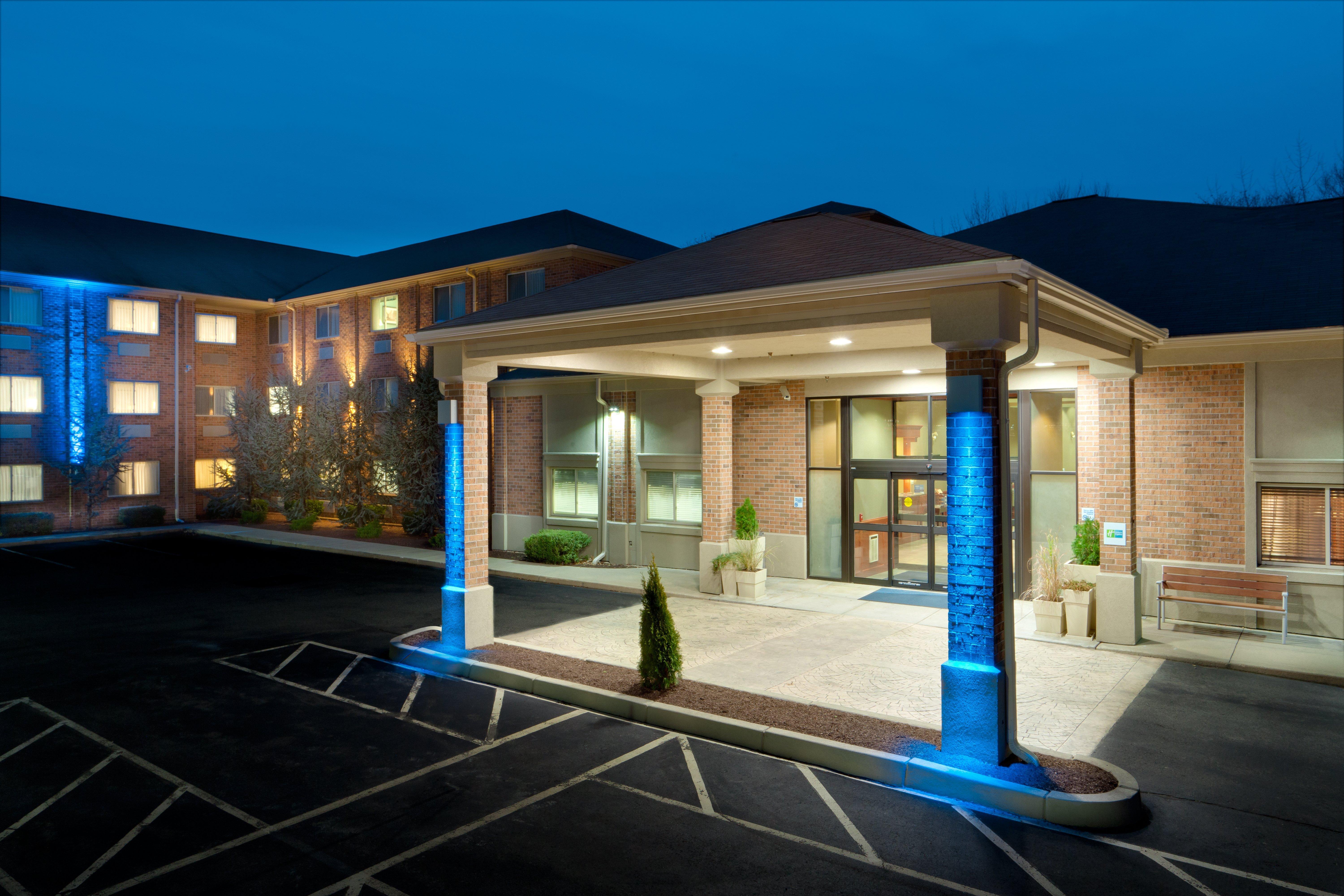 Holiday Inn Express & Suites Smithfield - Providence By Ihg Dış mekan fotoğraf