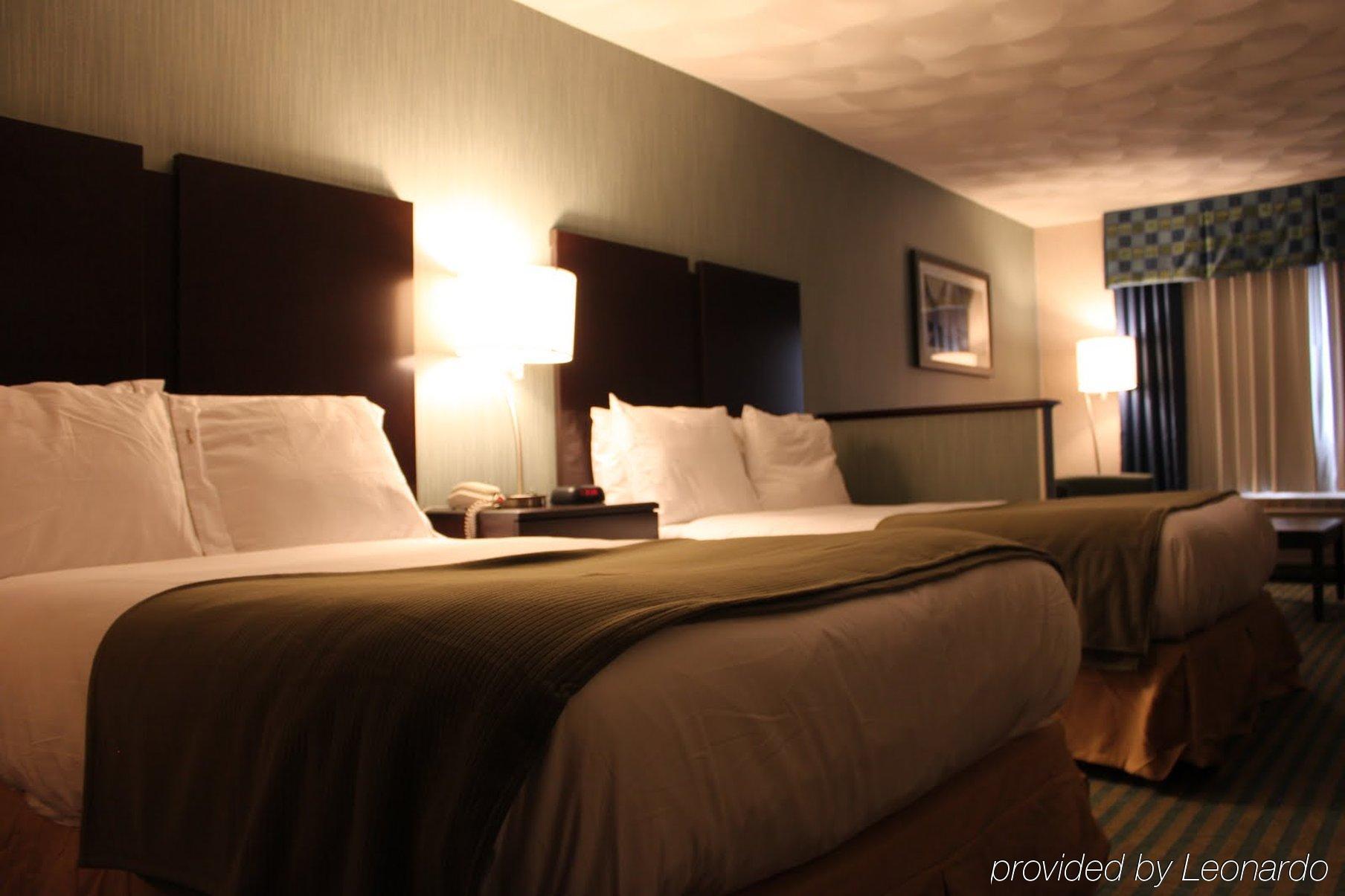 Holiday Inn Express & Suites Smithfield - Providence, An Ihg Hotel Dış mekan fotoğraf